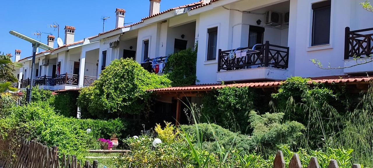 The Seaside Villas Nikiti  Exterior foto
